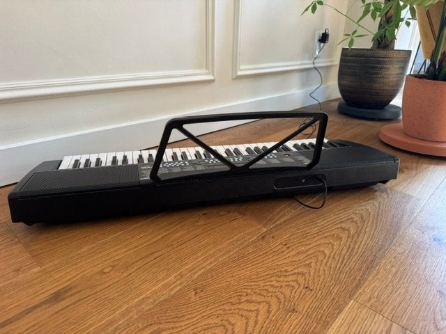 Foto 7 van MAX Music KB4 elektronisch keyboard (Zo goed als nieuw!!!)