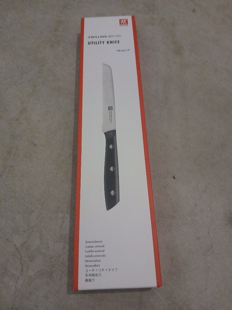Zwilling utility knife, universeel mes. Nieuw, Huis en Inrichting, Keuken | Bestek, Los bestek, Keukenmes, Nieuw, Ophalen of Verzenden