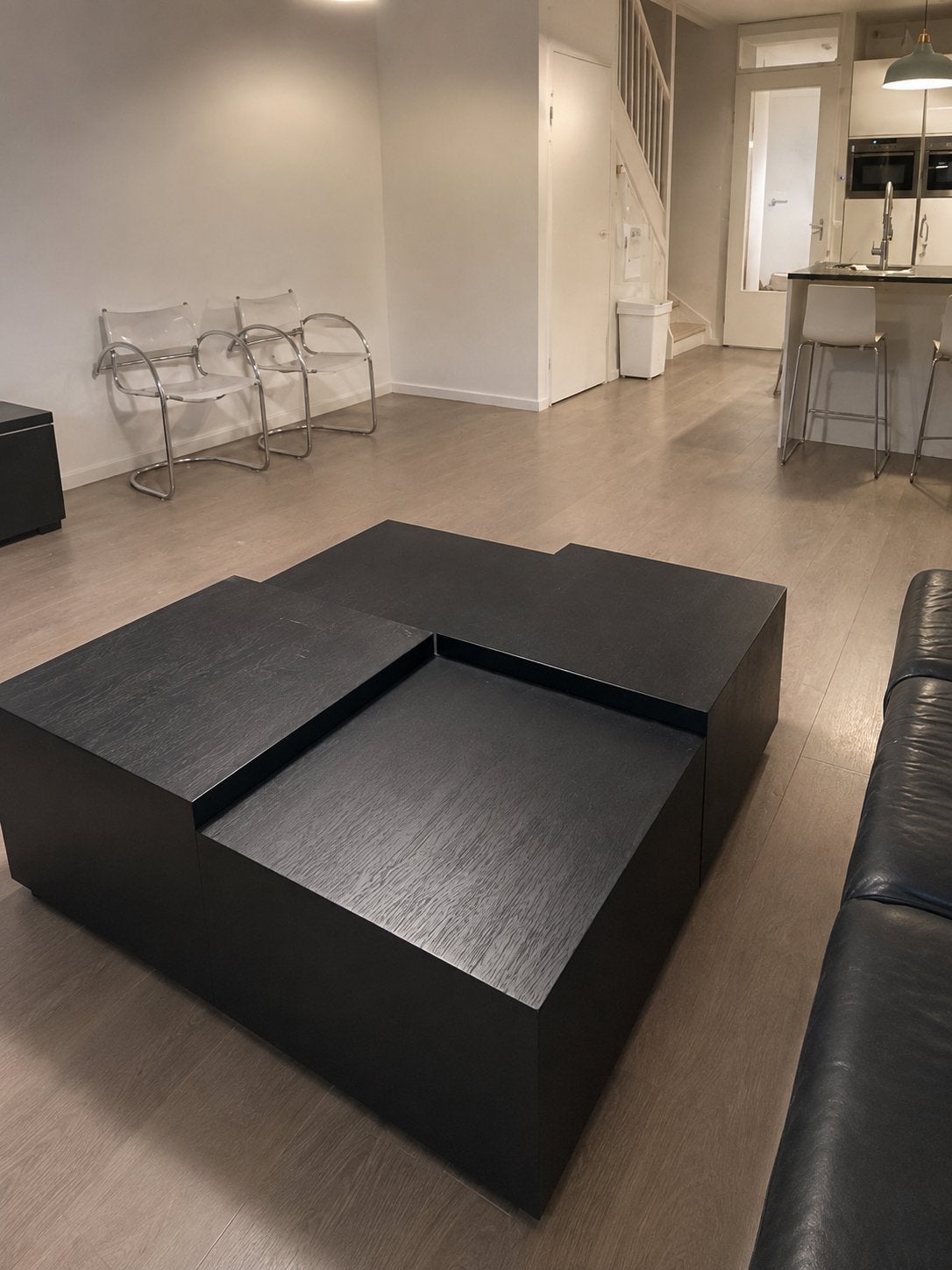 Richmond Interiors Lennox salontafel zwart eiken 100x100, Huis en Inrichting, Tafels | Salontafels, 100 tot 150 cm, Eikenhout