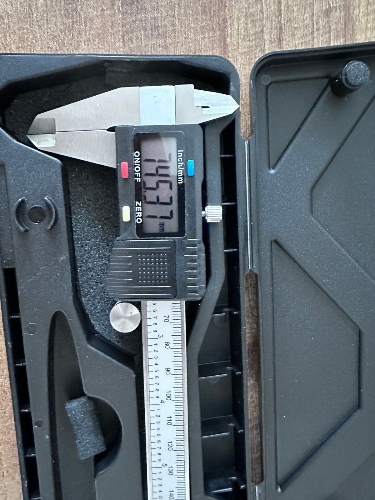 Powerfix digitale schuifmaat, Ophalen, Zo goed als nieuw, Afstand
