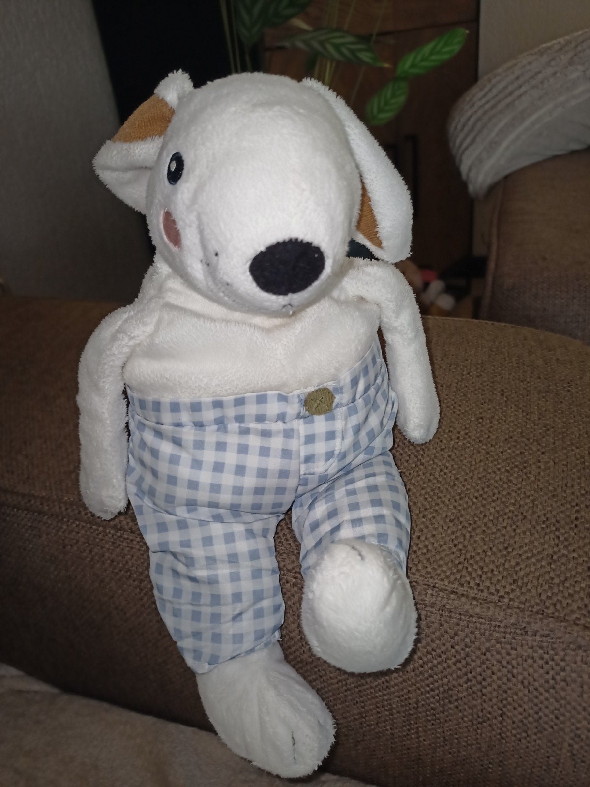 Ikea Skogshare white bunny / rabbit in geruite broek., Gebruikt, IKEA, Konijn, Ophalen of Verzenden