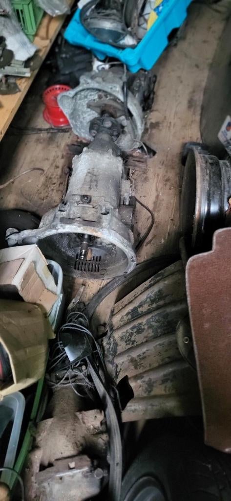 Gezocht versnellingsbak  5 bak van Mercedes w123, Ophalen of Verzenden