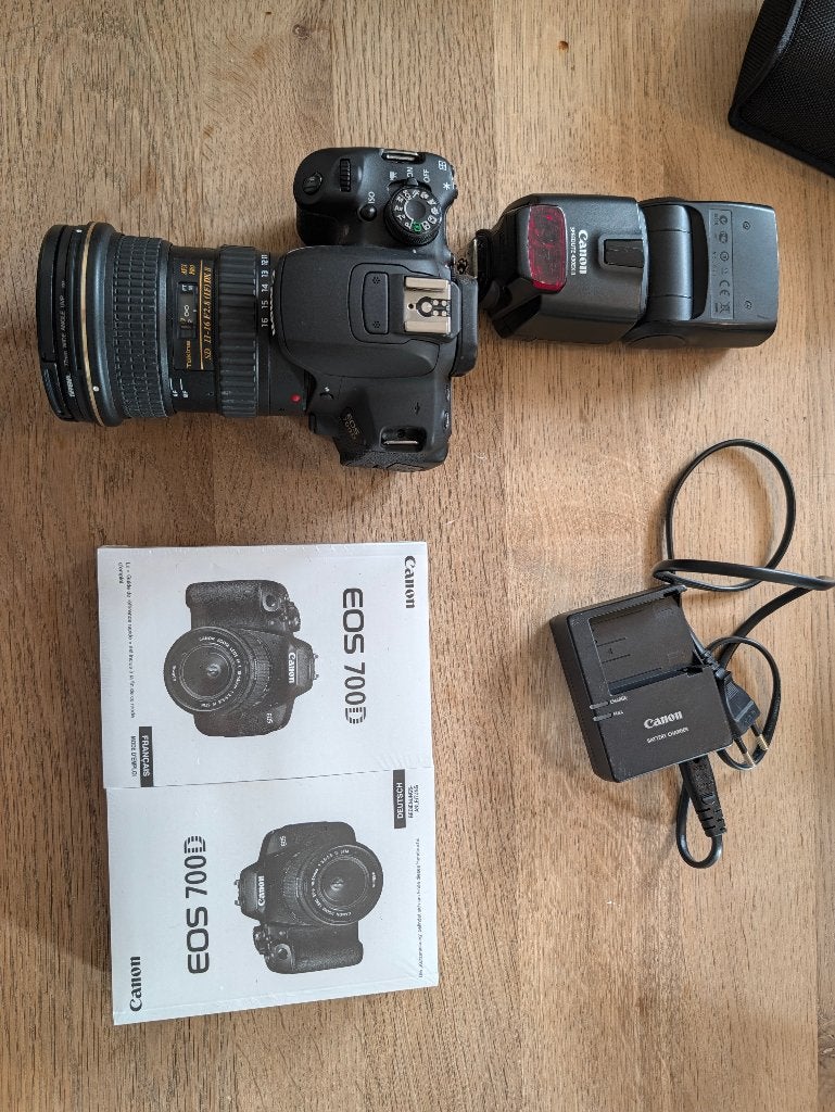 Canon EOS 700D optioneel met Tokina 11-16 lens groothoeklens, Audio, Tv en Foto, Fotocamera's Digitaal, Spiegelreflex, Canon, Lensdop