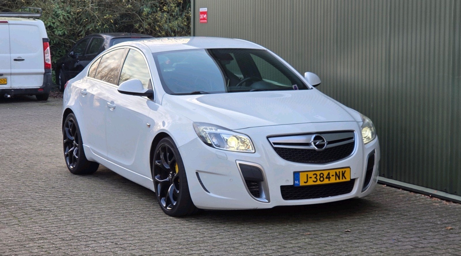 Opel Insignia 2.8 Turbo 239KW 4-DRS 4X4 AUT 2011 Wit, Auto's, Automaat, Zwart, Wit, Leder