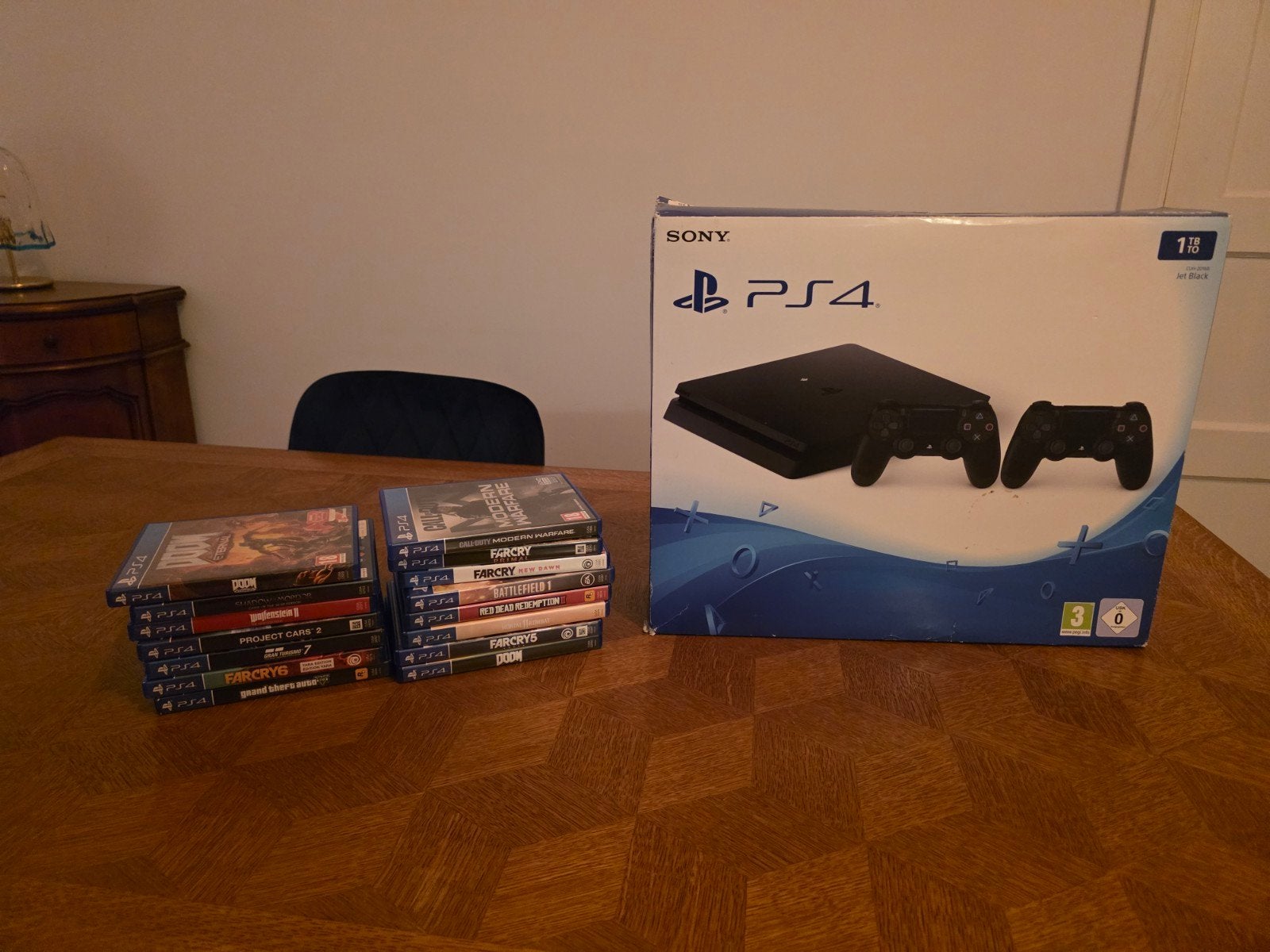 ps4 met 15 games en 2 controllers, Ophalen, Auto