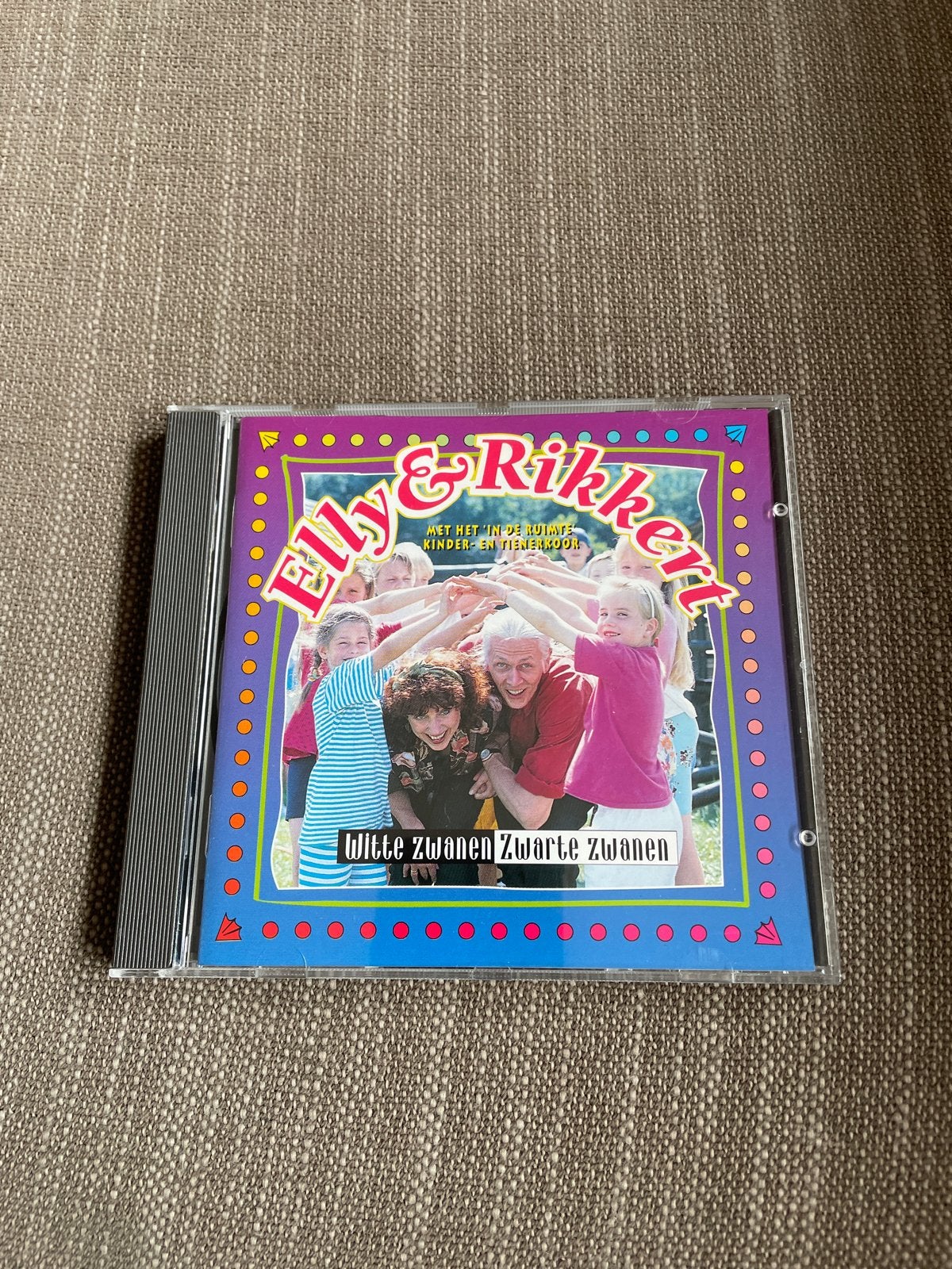 Elly & Rikkert - Witte Zwanen Zwarte Zwanen CD, Cd's en Dvd's, Cd's | Kinderen en Jeugd, Ophalen of Verzenden, Zo goed als nieuw