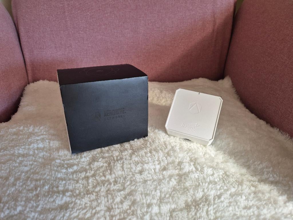 2x Aerohive / Extreme Networks ATOM AP30 (1 nieuw in doos), Computers en Software, Accesspoints, Ophalen of Verzenden, Zo goed als nieuw