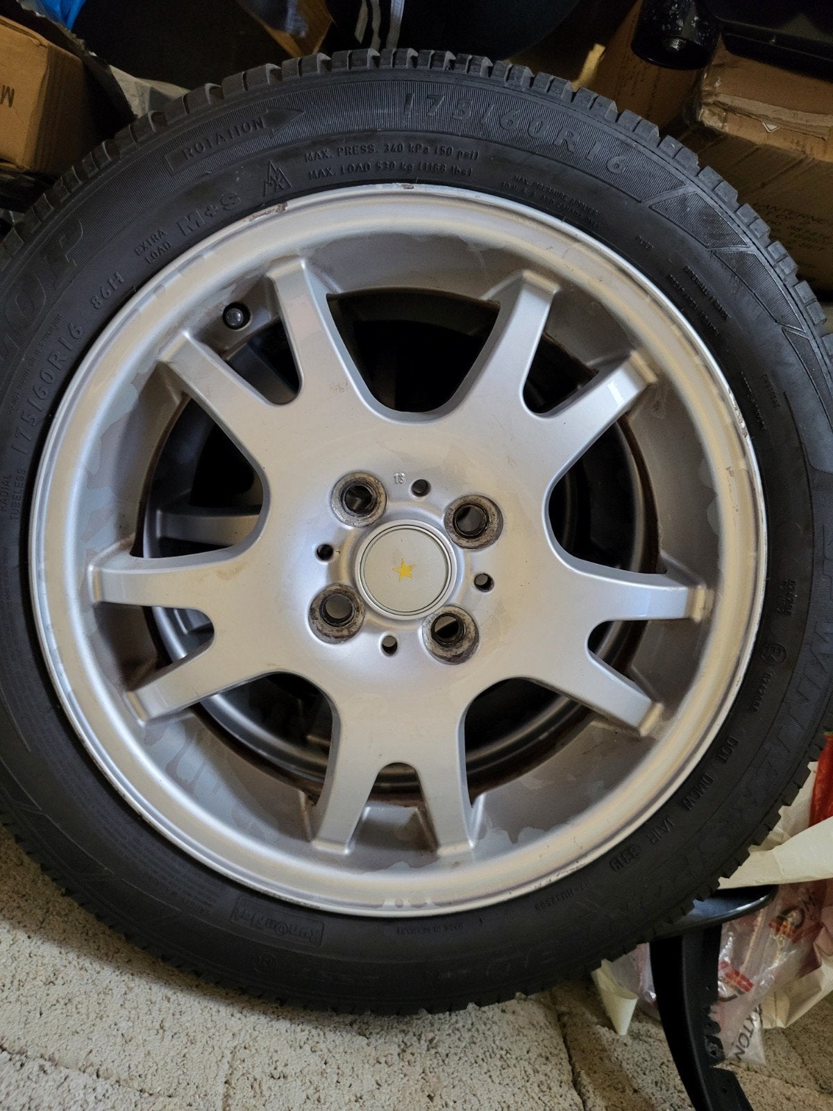 Dunlop Winterbanden op 4x100 16 inch Mini Velgen, Ophalen, Gebruikt, 16 inch, 175 mm