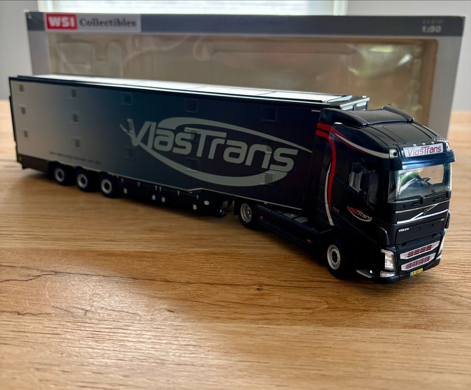 WSI 1:50 VLASTRANS VOLVO FH 4 LIVESTOCKTRAILER, Ophalen of Verzenden, Zo goed als nieuw, Bus of Vrachtwagen, Wsi