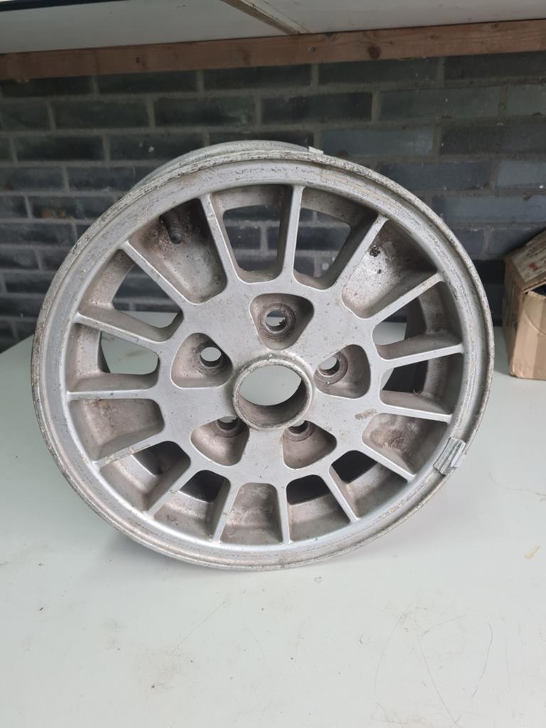 Velg granada mk1, Ophalen