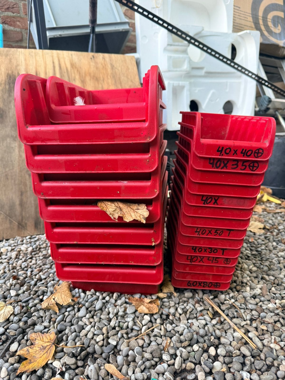 22 Bakjes voor schroeven werplaats gereedschap hobby, Ophalen of Verzenden, Gebruikt