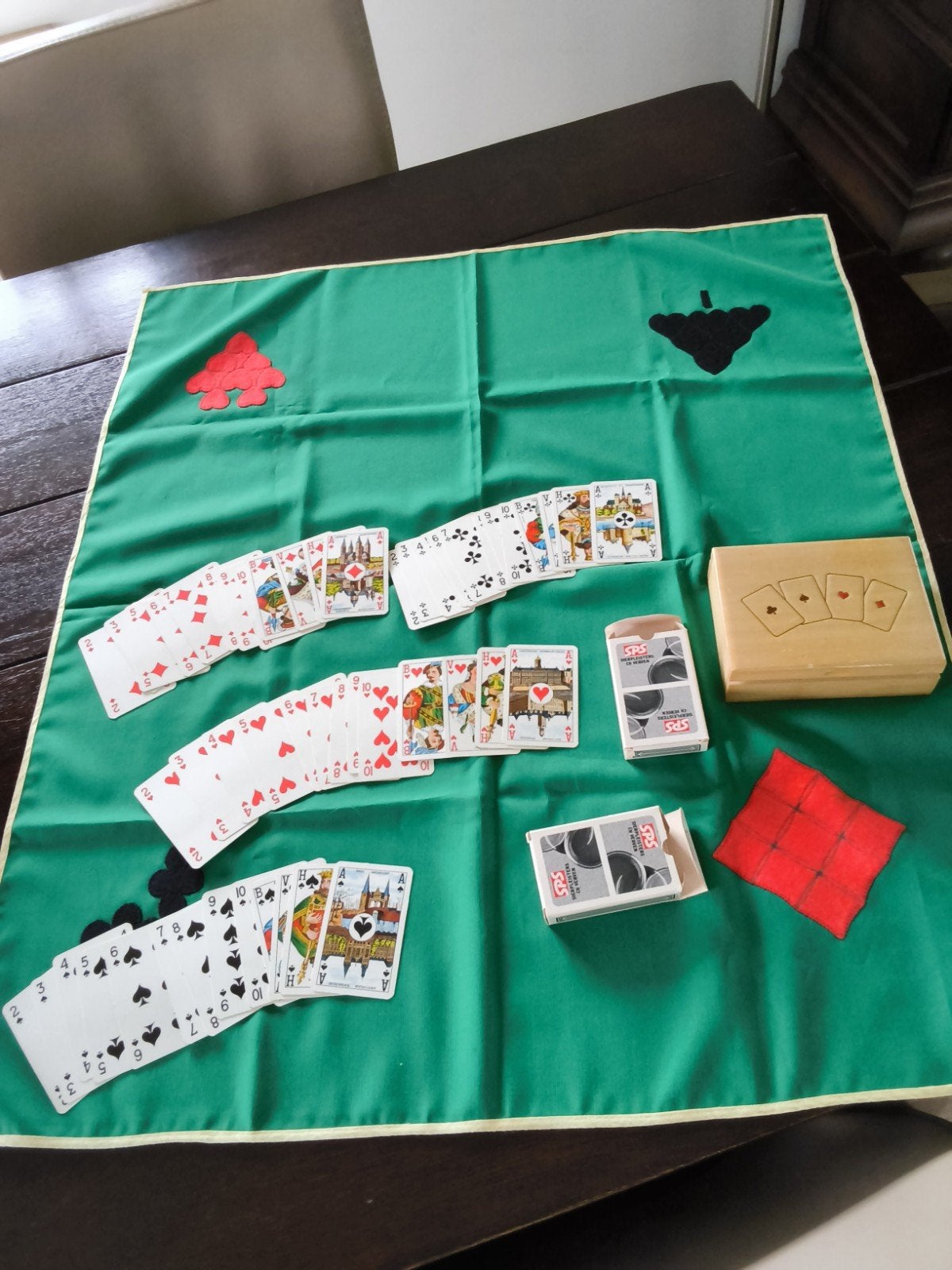 kaartkleed met kaarten, Hobby en Vrije tijd, Ophalen of Verzenden, Nieuw