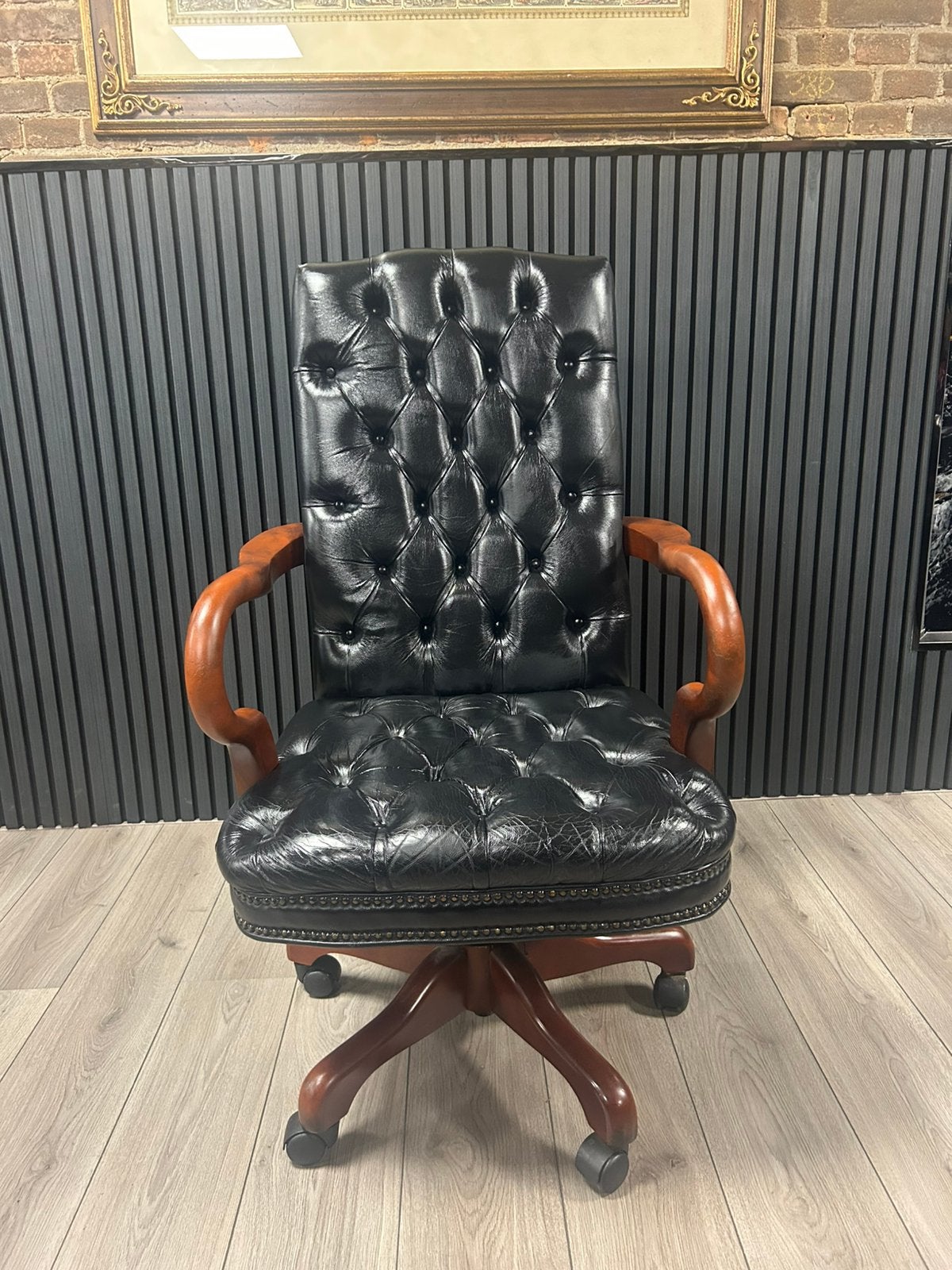 Chesterfield Lederen Bureaustoel !!!, Huis en Inrichting, Ophalen of Verzenden, Zo goed als nieuw, Zwart