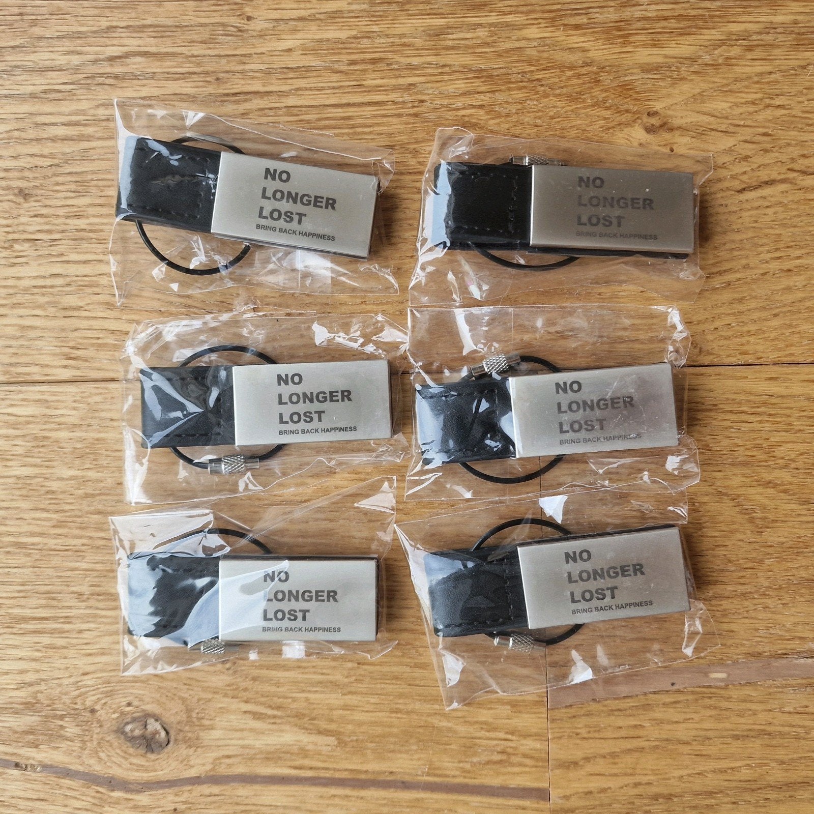 Nieuw! No longer lost luxury tags twv 13,-. Track and trace., Hard kunststof, Nieuw, Minder dan 50 cm, Ophalen of Verzenden