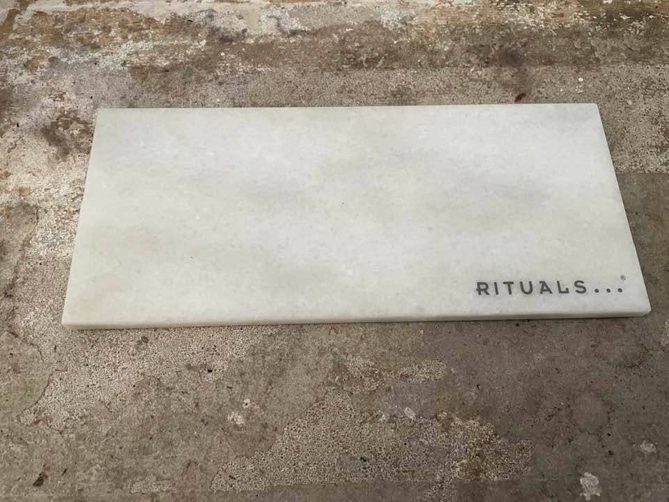 grijze/witte marmeren legplaatje van merk rituals, Overige merken, Overige typen, Nieuw, Ophalen of Verzenden