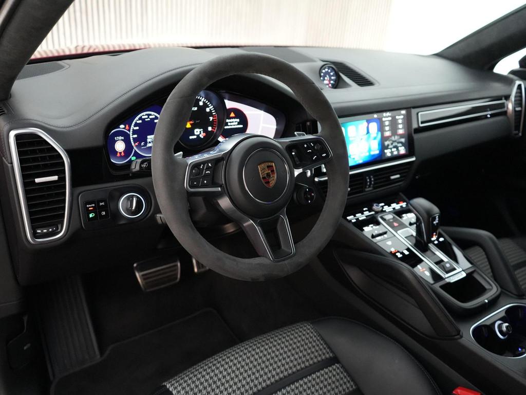 Porsche Cayenne Coupé 4.0 GTS |lichtgewicht sportpakket|sof, Automaat, Cayenne, 4 stoelen, Bedrijf