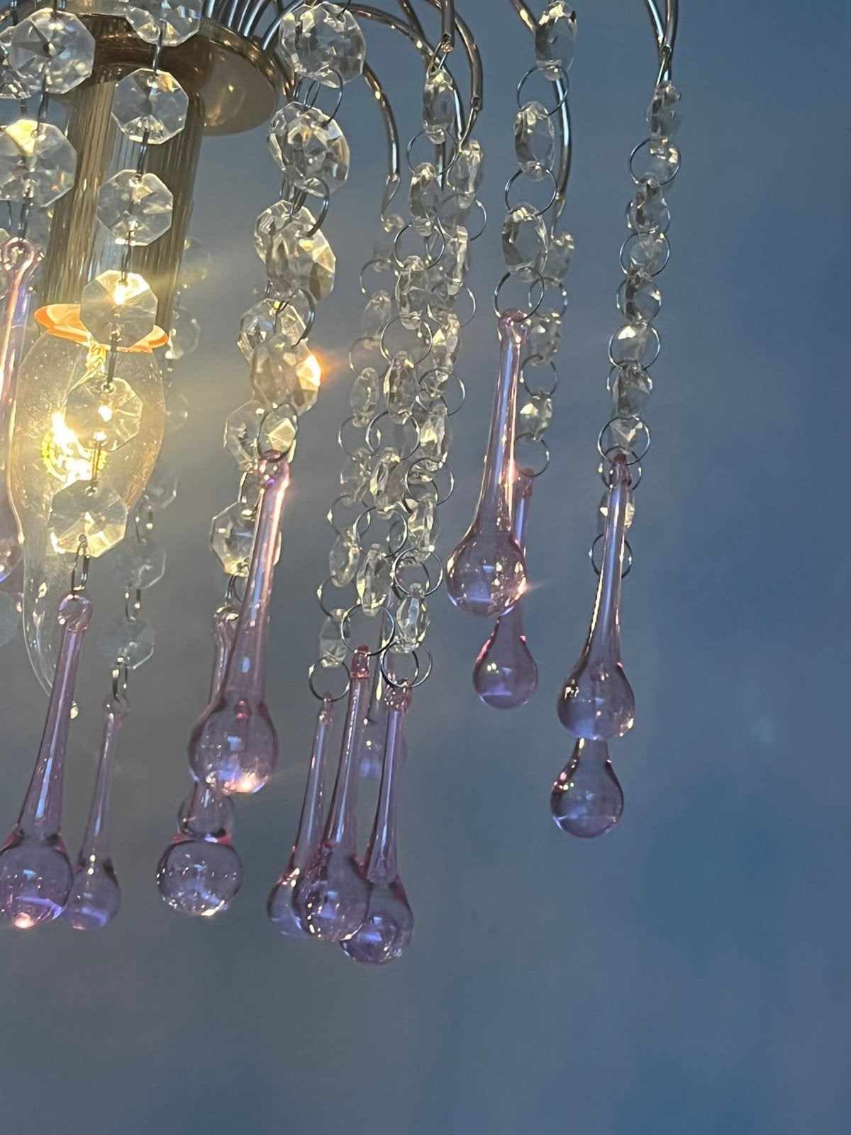 Foto 5 van 8 beschikbaar! Roze Teardrop kroonluchters hanglampen