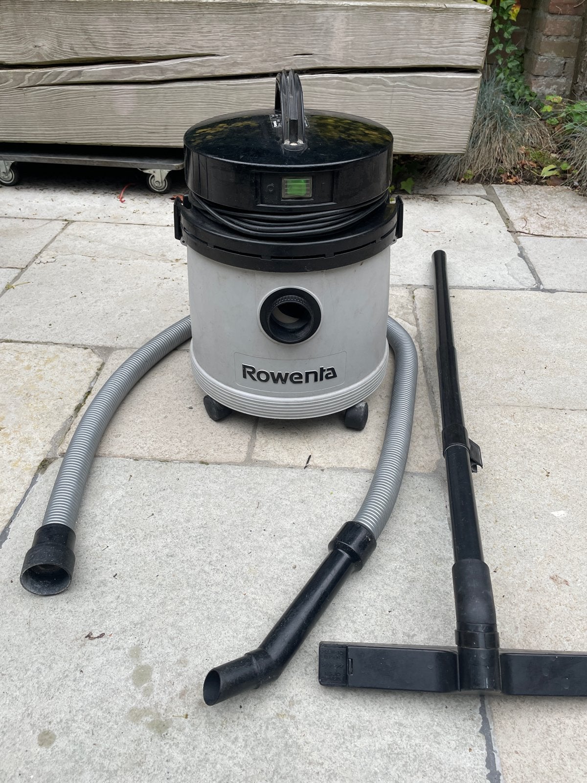 Rowenta RU-01 Waterstofzuiger - 1000W, Inclusief accessoires, Gebruikt, Waterstofzuiger, Minder dan 1200 watt