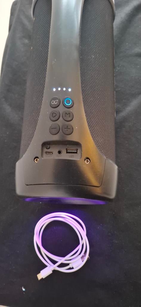 Draagbare Speaker (XSSIVE XSSIVE Premium Speaker), Overige merken, Overige typen, Ophalen of Verzenden, Zo goed als nieuw
