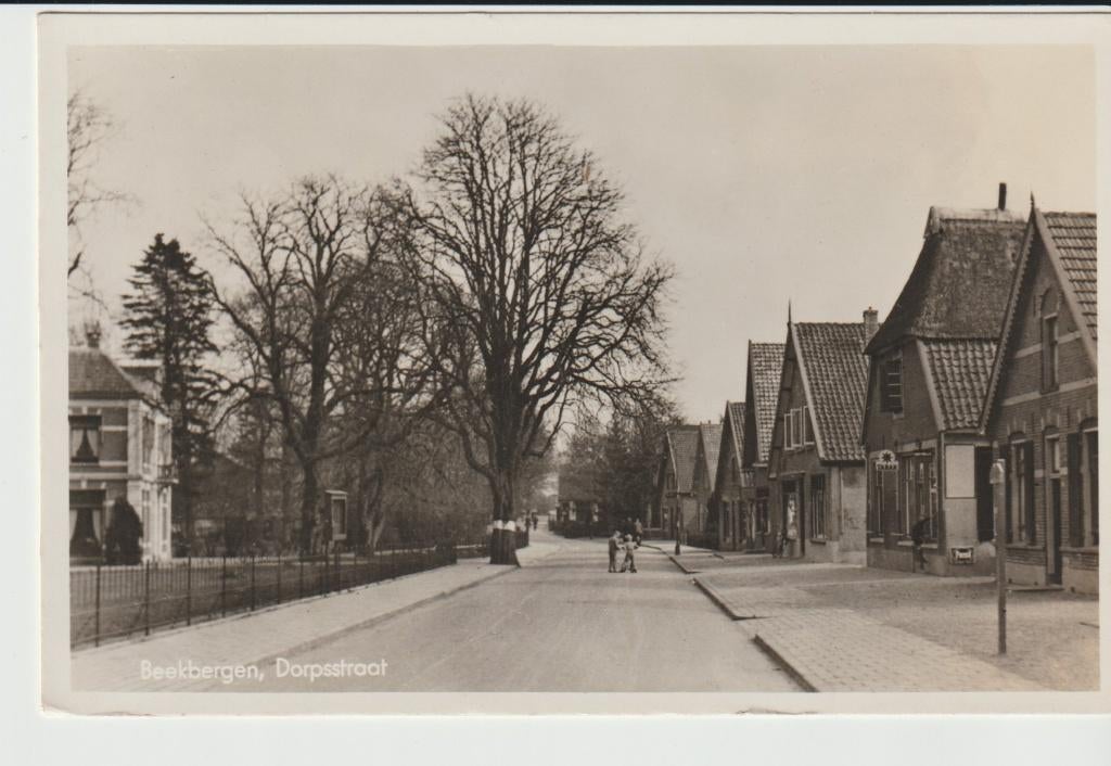 Beekbergen Dorpsstraat, Ophalen of Verzenden, 1940 tot 1960, Gelopen, Gelderland