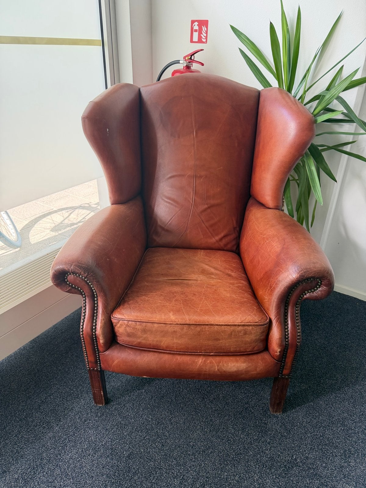 Vintage Leren Fauteuil - Comfortabele Oorfauteuil, Huis en Inrichting, Ophalen, Gebruikt, Leer, 75 tot 100 cm