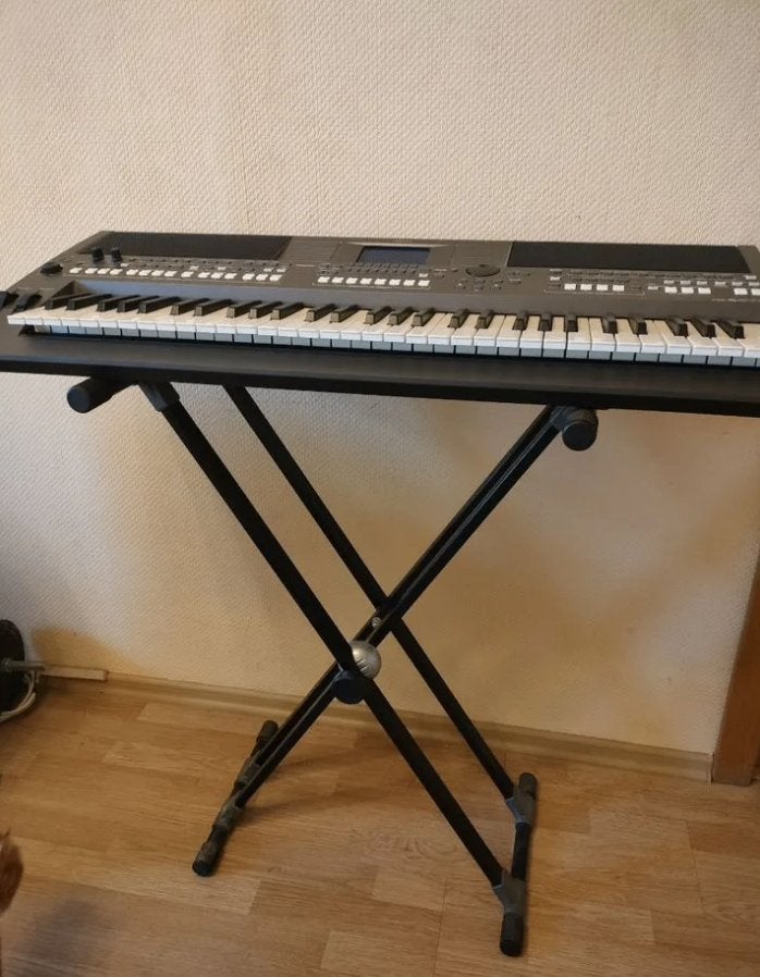 Yamaha PSR S670, Muziek en Instrumenten, Keyboards, Ophalen of Verzenden, Gebruikt, 61 toetsen, Yamaha