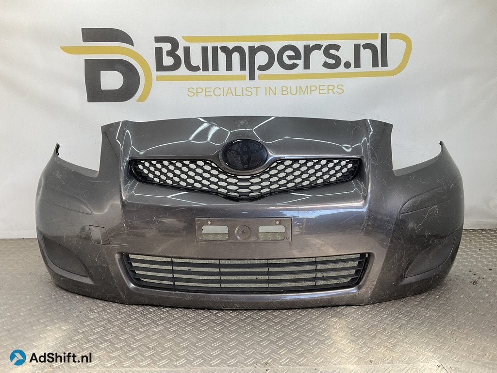 Bumper Toyota Yaris 2010 52119-0D340 Voorbumper D1-20504