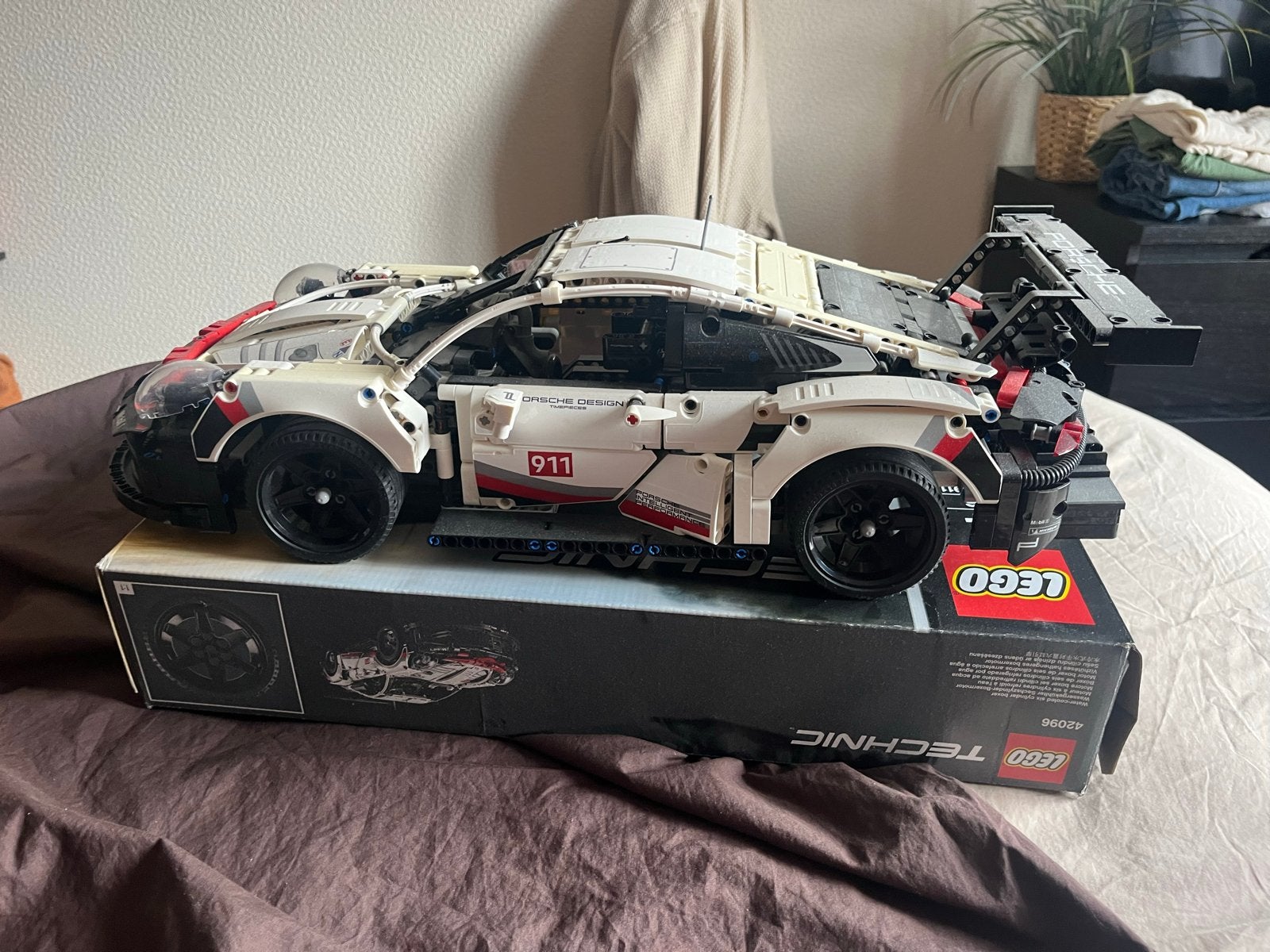 Lego Technic Porsche 911 RSR 42096, Hobby en Vrije tijd, Overige merken, Gebruikt, Auto, Groter dan 1:32