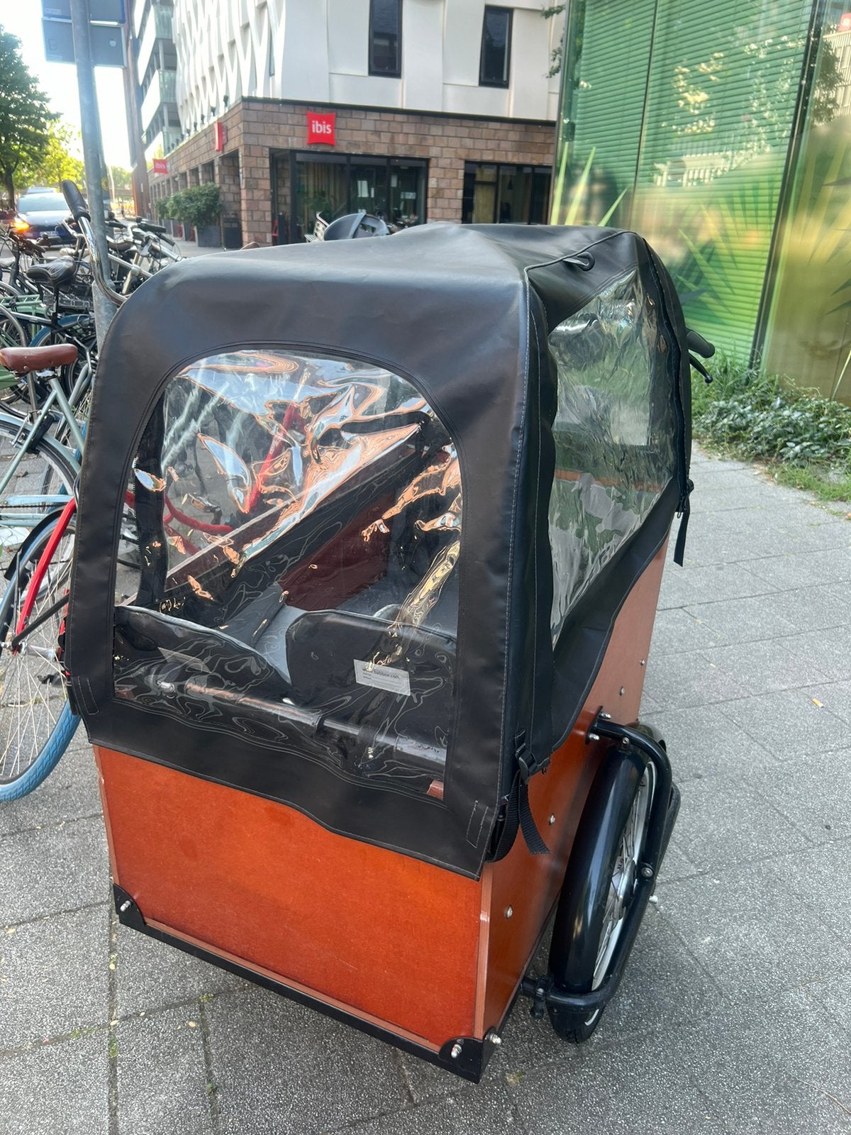 Babboe Big E elektrische bakfiets met QWIC motor groote accu, Ophalen, Gebruikt, 4 kinderen of meer, Huif