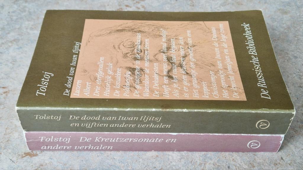 2x Tolstoj - Russische Bibliotheek,  G.A. van Oorschot, Ophalen of Verzenden