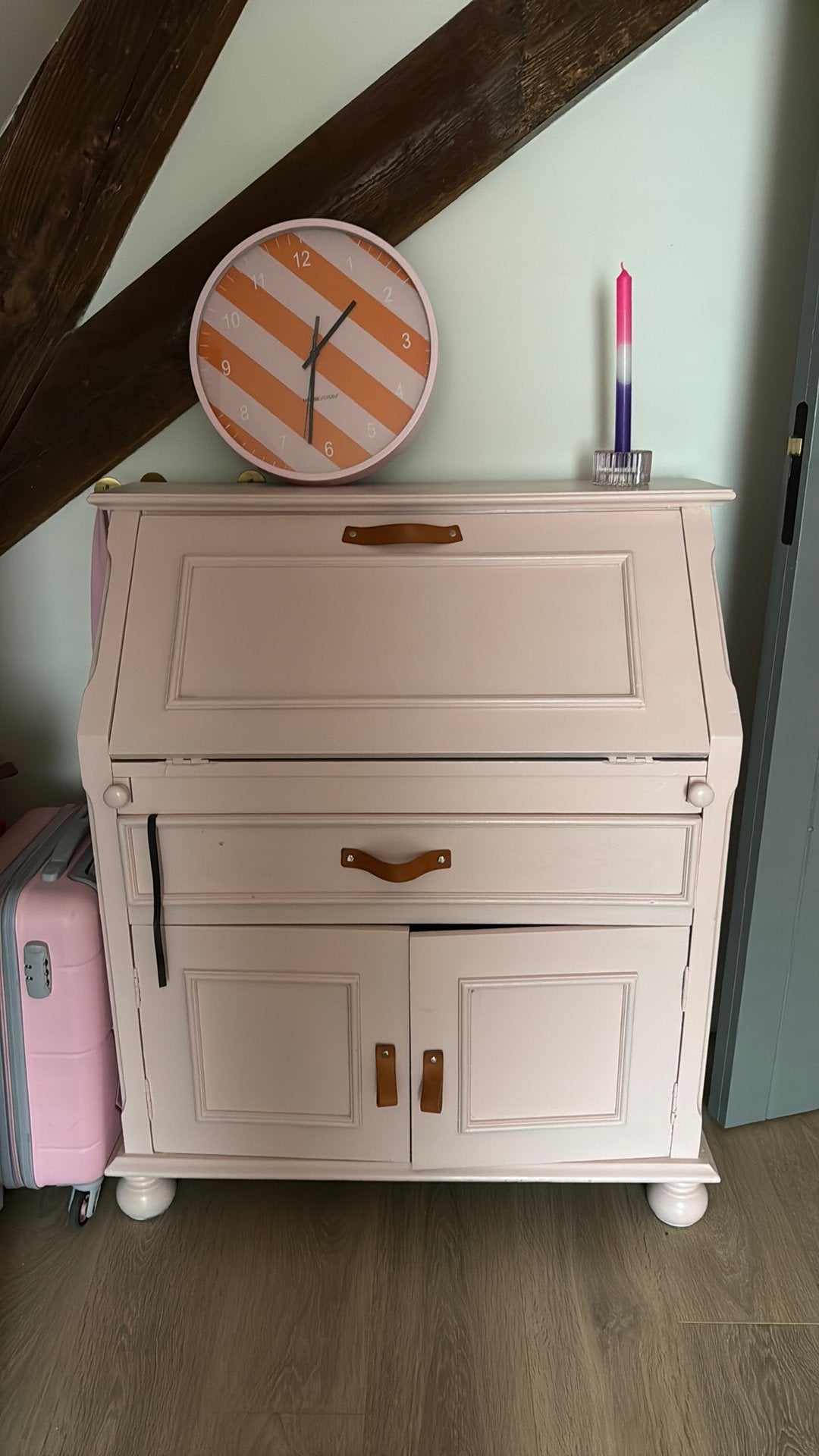 Brocante Secretaire poederroze, Ophalen, Gebruikt, Brocant / landelijk