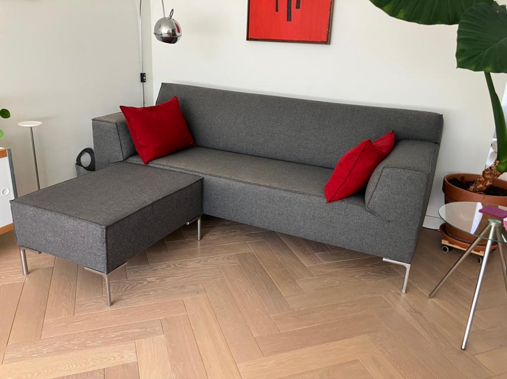 Design on Stock Bloq bank + hocker, Ophalen, Modern design, Gebruikt, Driepersoons