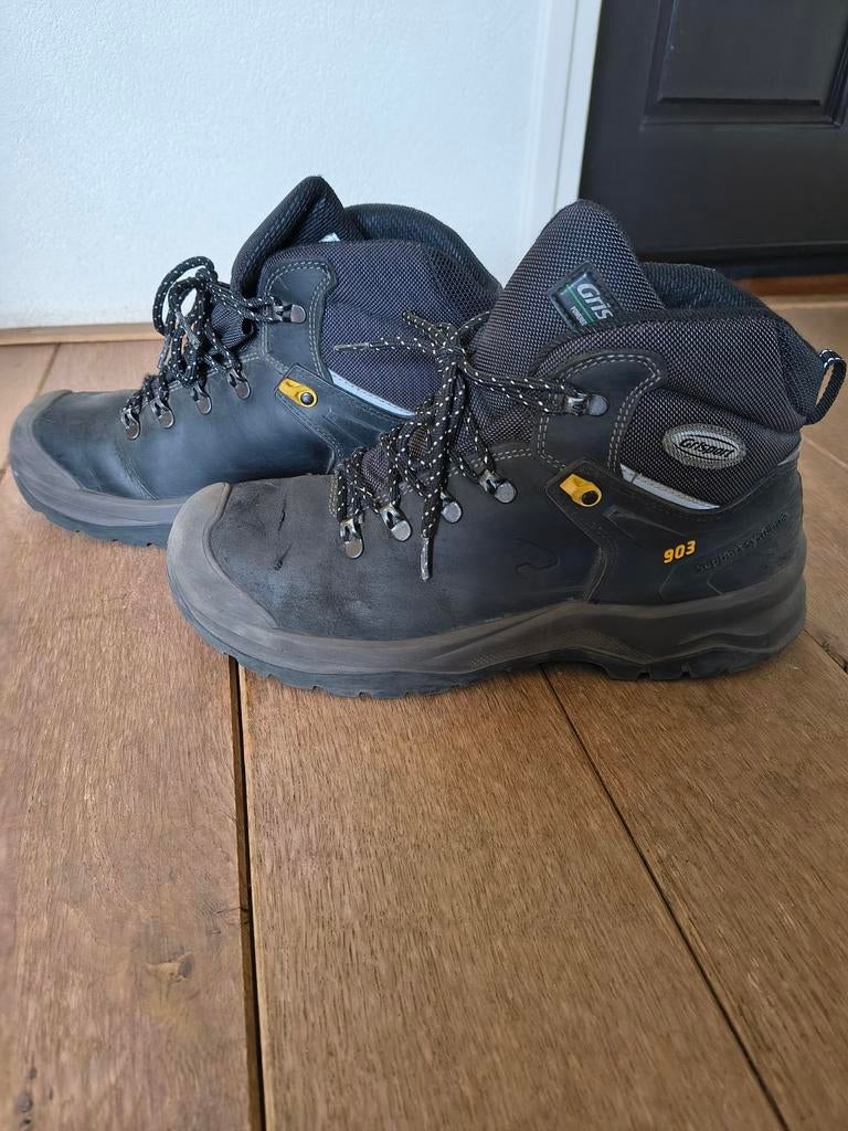 hoge werkschoenen met stalen neus GRISPORT maat 45, Ophalen, Zo goed als nieuw