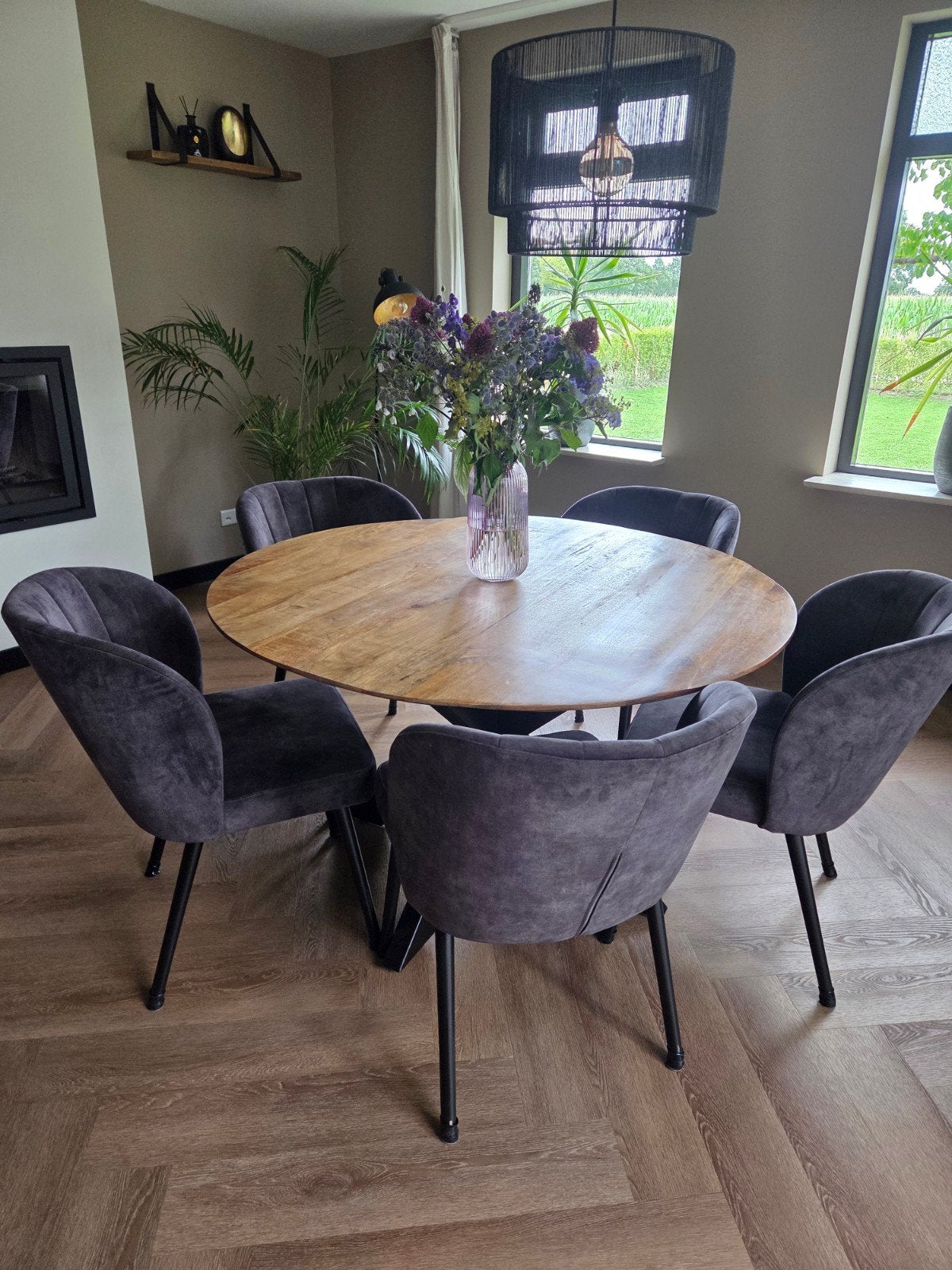 Mangohouten ronde eettafel met stalen kruispoot (130cm), Gebruikt, Rond, Vijf personen of meer, Ophalen