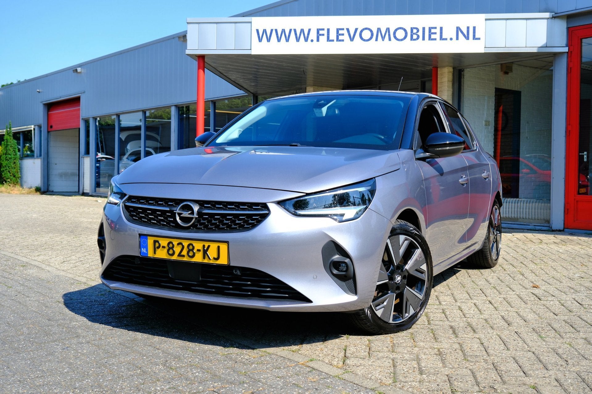 Opel Corsa-e Elegance 50 kWh 5-drs Navi|360Cam|PDC|Clima|LMV, Auto's, Opel, 330 km, 136 pk, Gebruikt, Leder en Stof