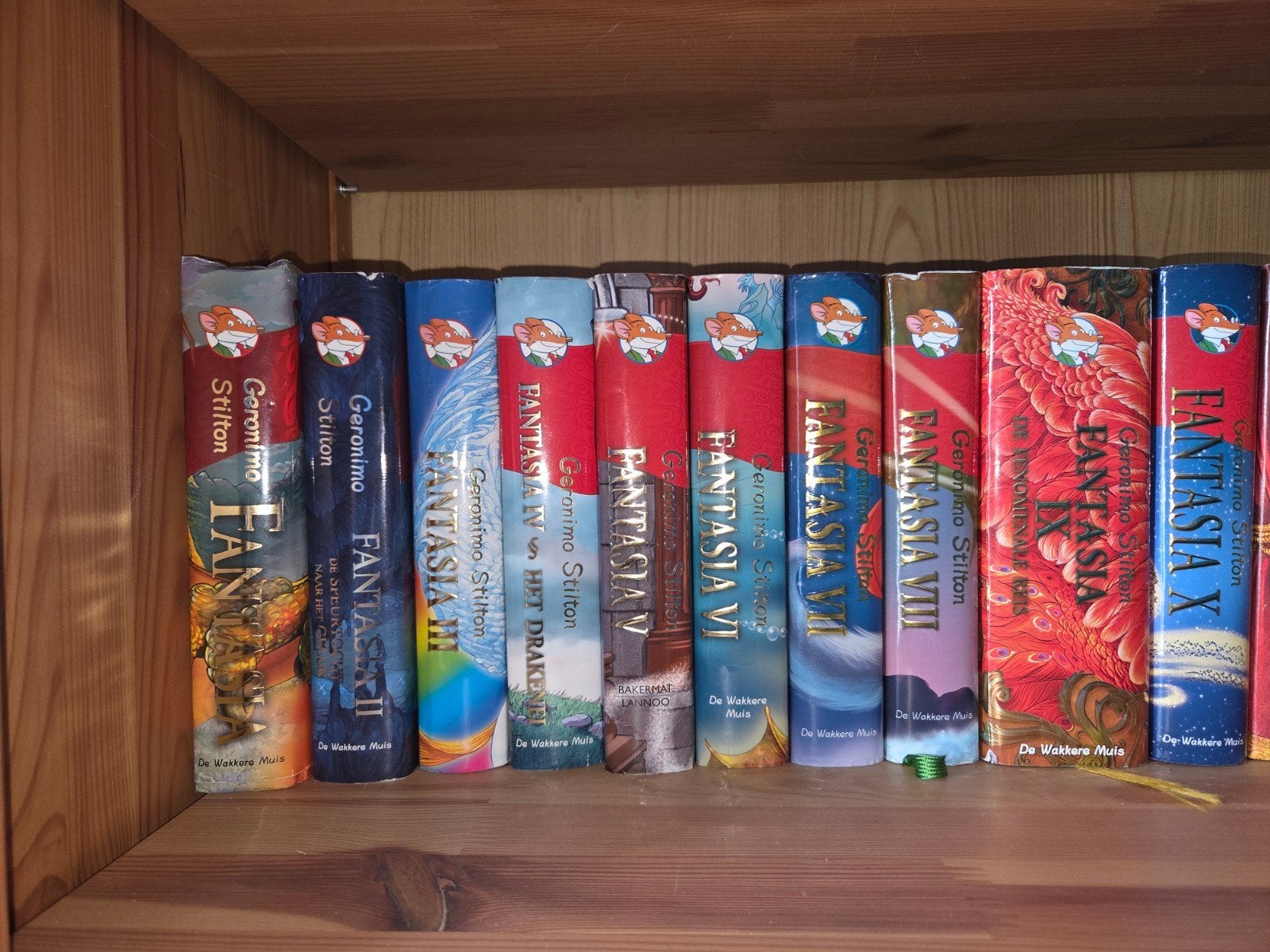 Geronimo Stilton Fantasia 1 t/m 10 - Complete Serie, Boeken, Fantasy, Zo goed als nieuw, Ophalen