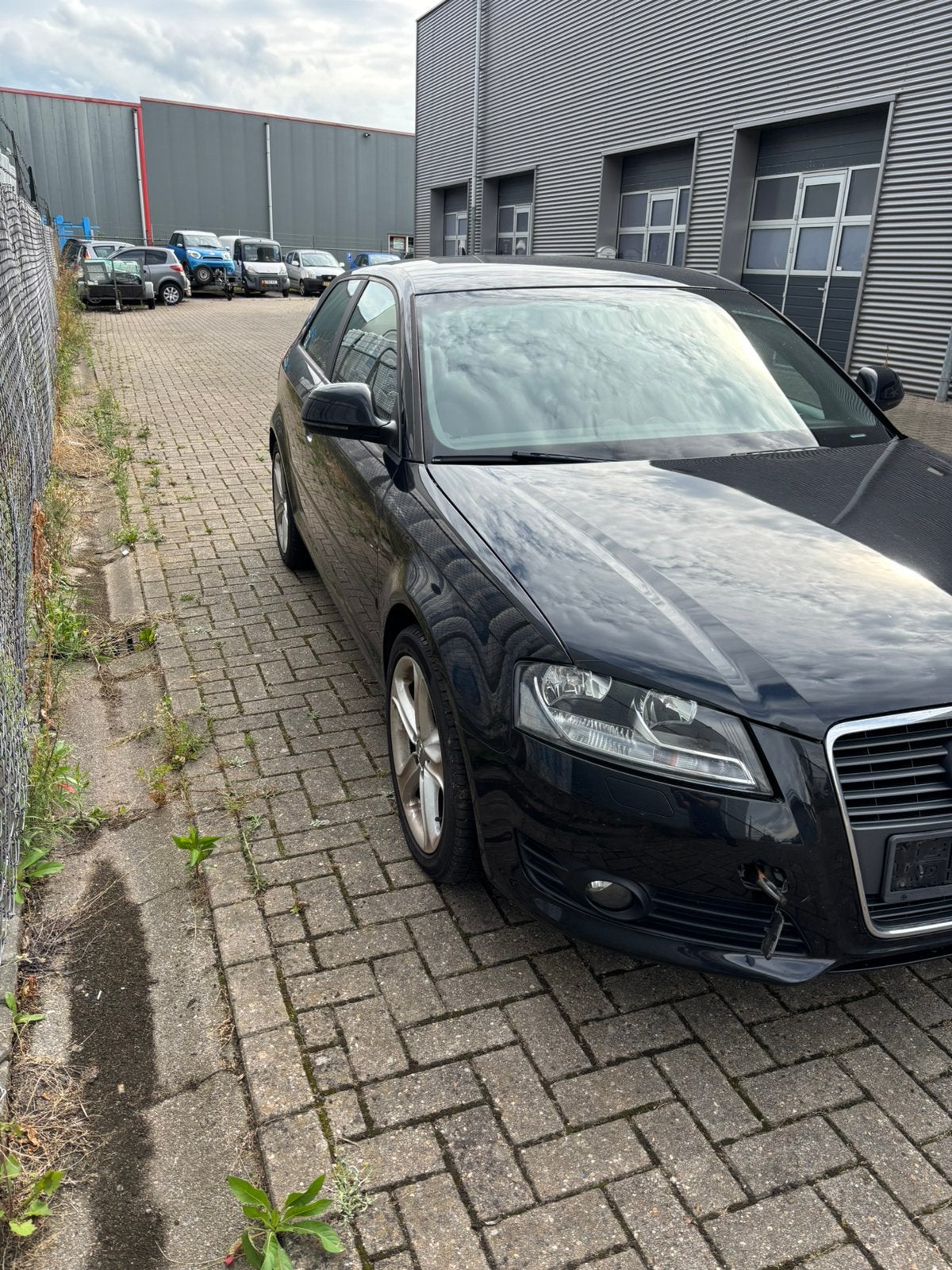 Audi A3 2.0  TDI Automaat met kapotte Motor !!, Euro 5, Stof, Zwart, 4 cilinders