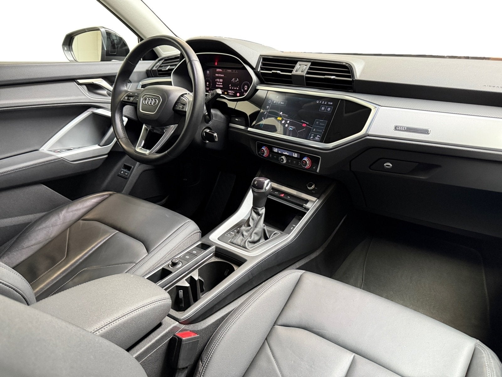 Audi Q3 Sportback 45 TFSI e S Edition I Leder I Stoelverwarm, Auto's, Audi, Parkeersensor, Gebruikt, 245 pk, Hybride Elektrisch/Benzine