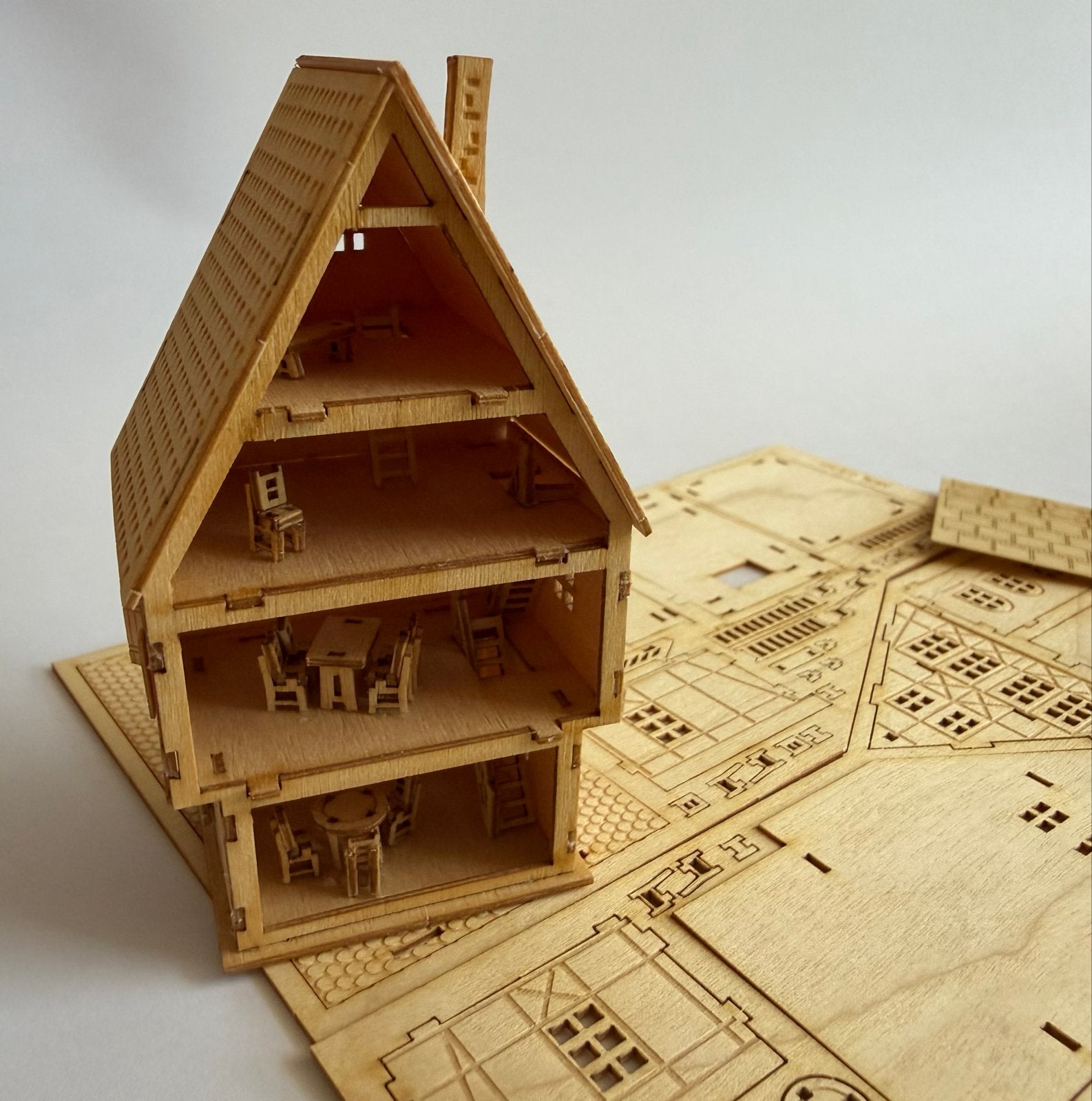 Middeleeuws vakwerkhuis, Verzamelen, Poppenhuizen en Toebehoren, Ophalen of Verzenden, Nieuw, Poppenhuis