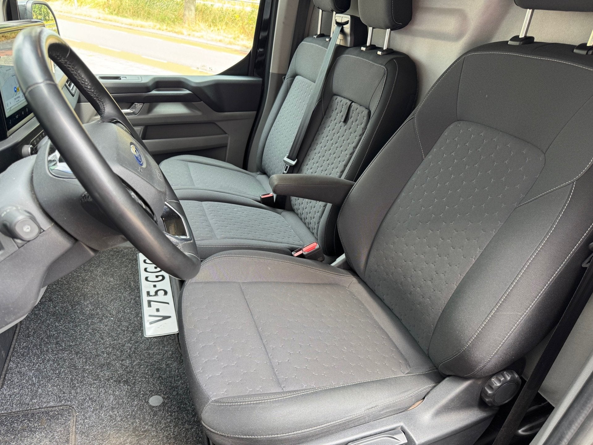 Ford Transit Custom 320 L2 170 Pk Limited Automaat Adaptive, Gebruikt, 4 cilinders, Met garantie (alle), 2500 kg