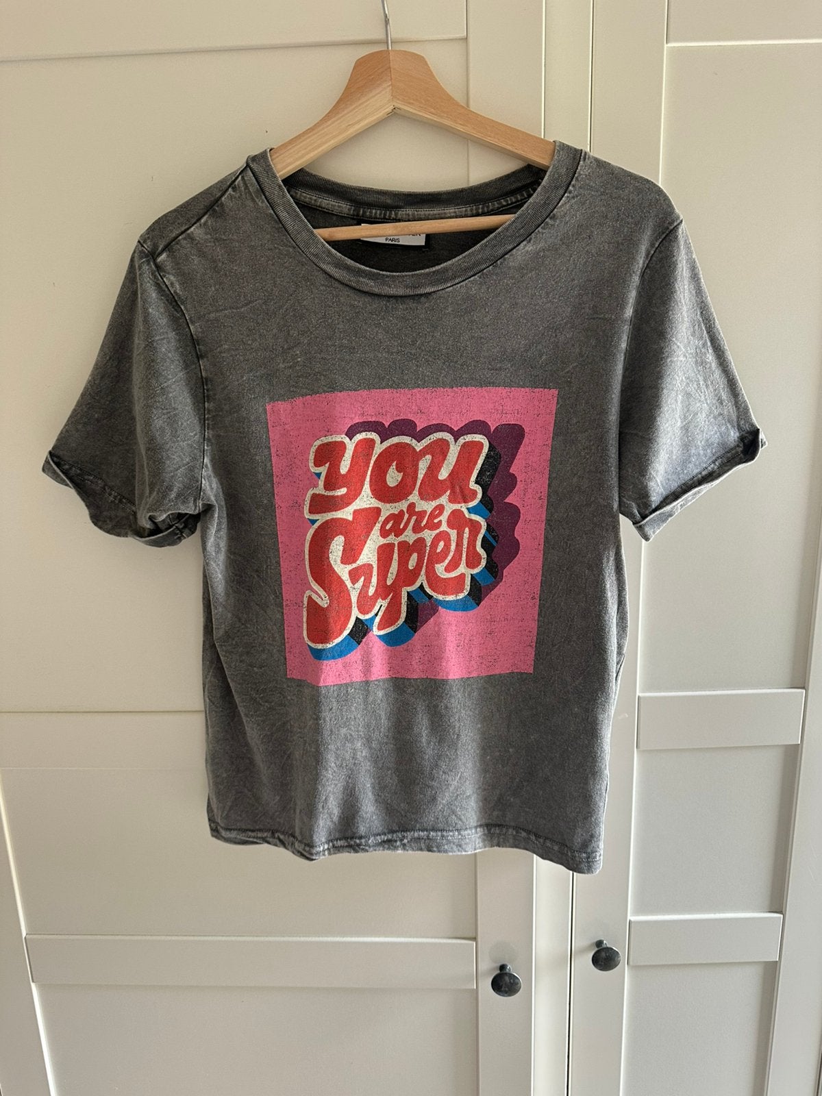 Grijs T-shirt met opdruk - Gold & Silver Paris, Kleding | Dames, Ophalen of Verzenden, Zo goed als nieuw, Korte mouw, Maat 36 (S)