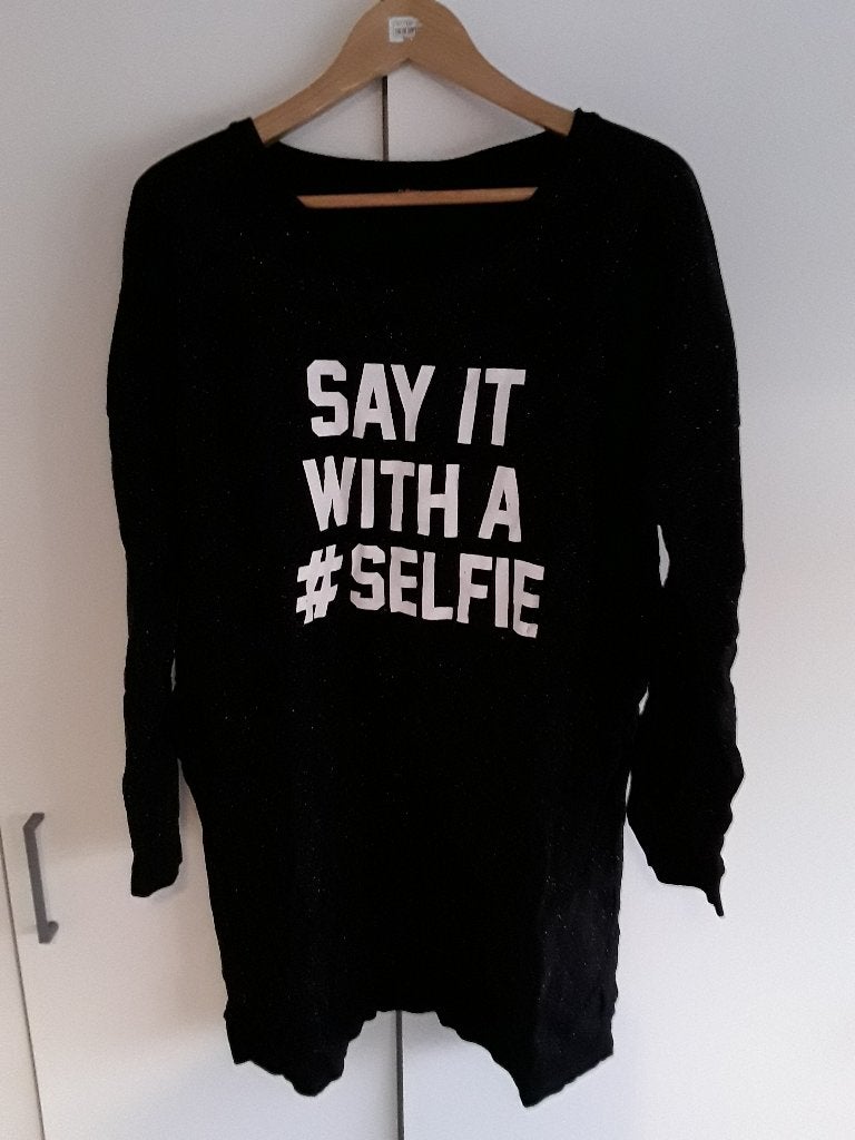 Enjoy Zwarte Trui Jurk Met Witte Tekst Maat XXL, Kleding | Dames, Zwart, Maat 46/48 (XL) of groter, Enjoy, Ophalen of Verzenden