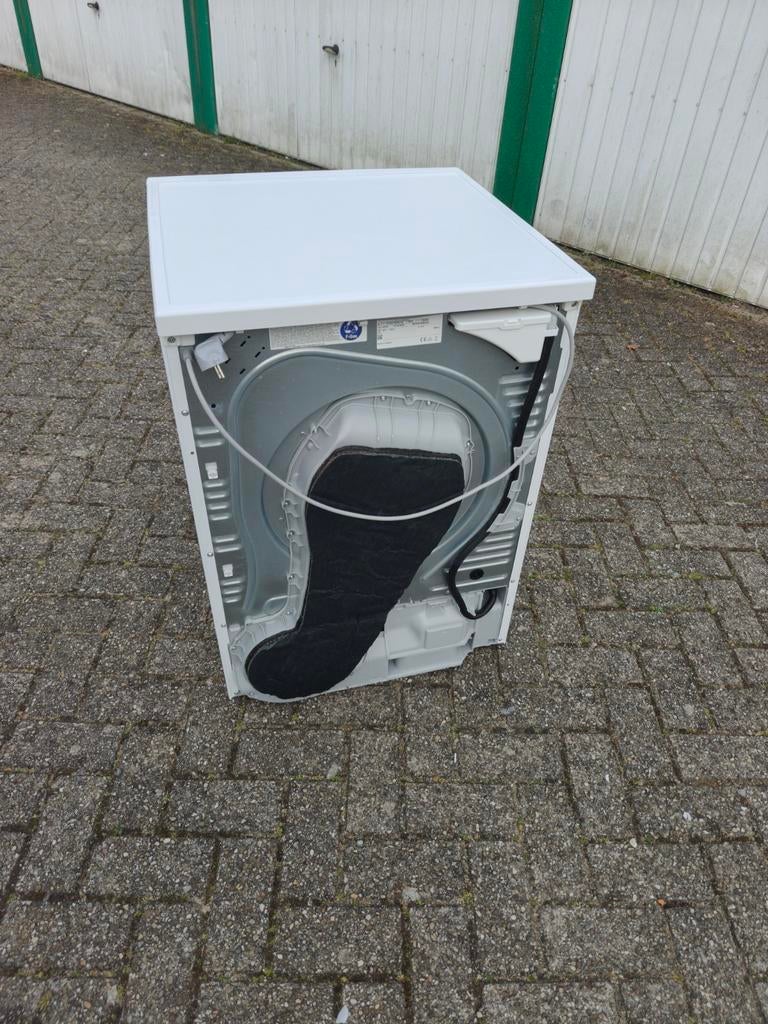 Foto 13 van Bosch serie 8 warmtepompdroger 9kg A++ klasse in prima staat