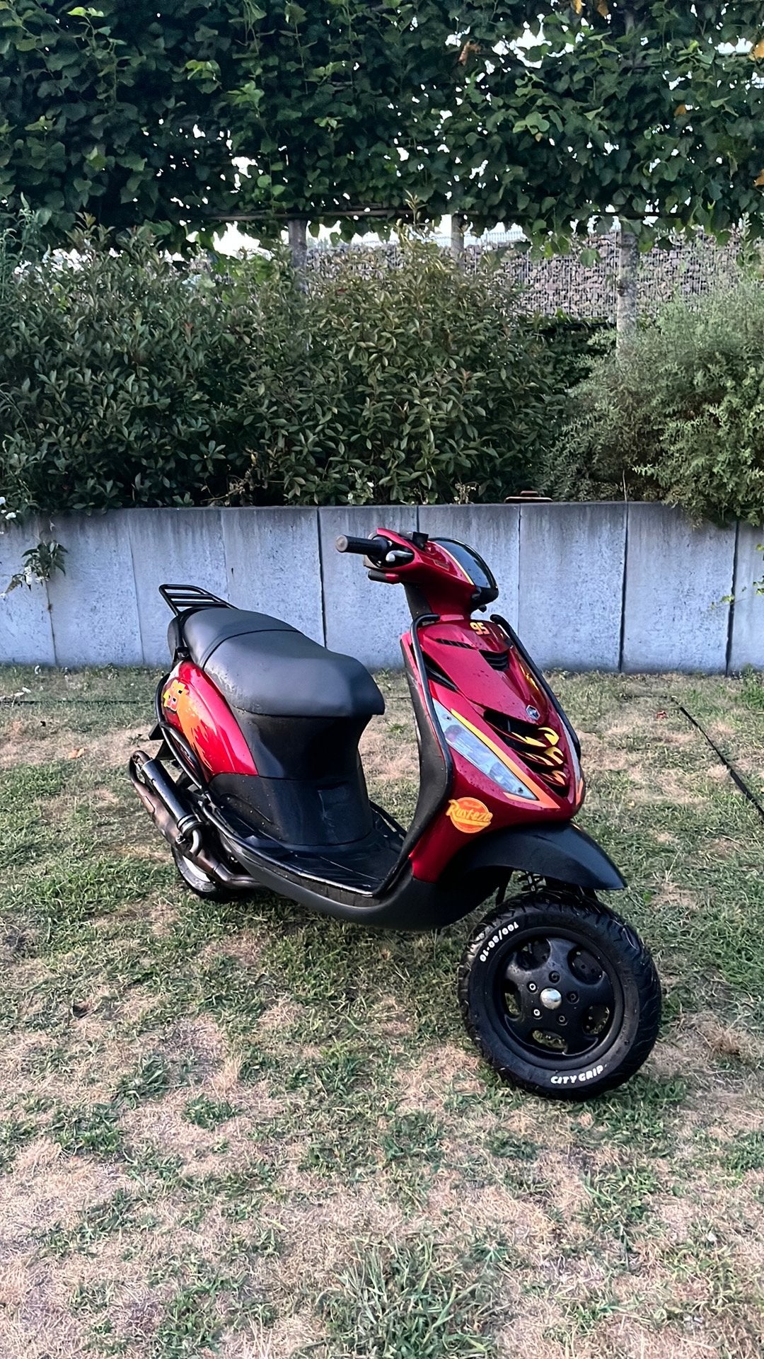 Piaggio zip 2000 70cc, Fietsen en Brommers, Scooters | Piaggio, Ophalen, Tweetakt, Zo goed als nieuw, 70 cc