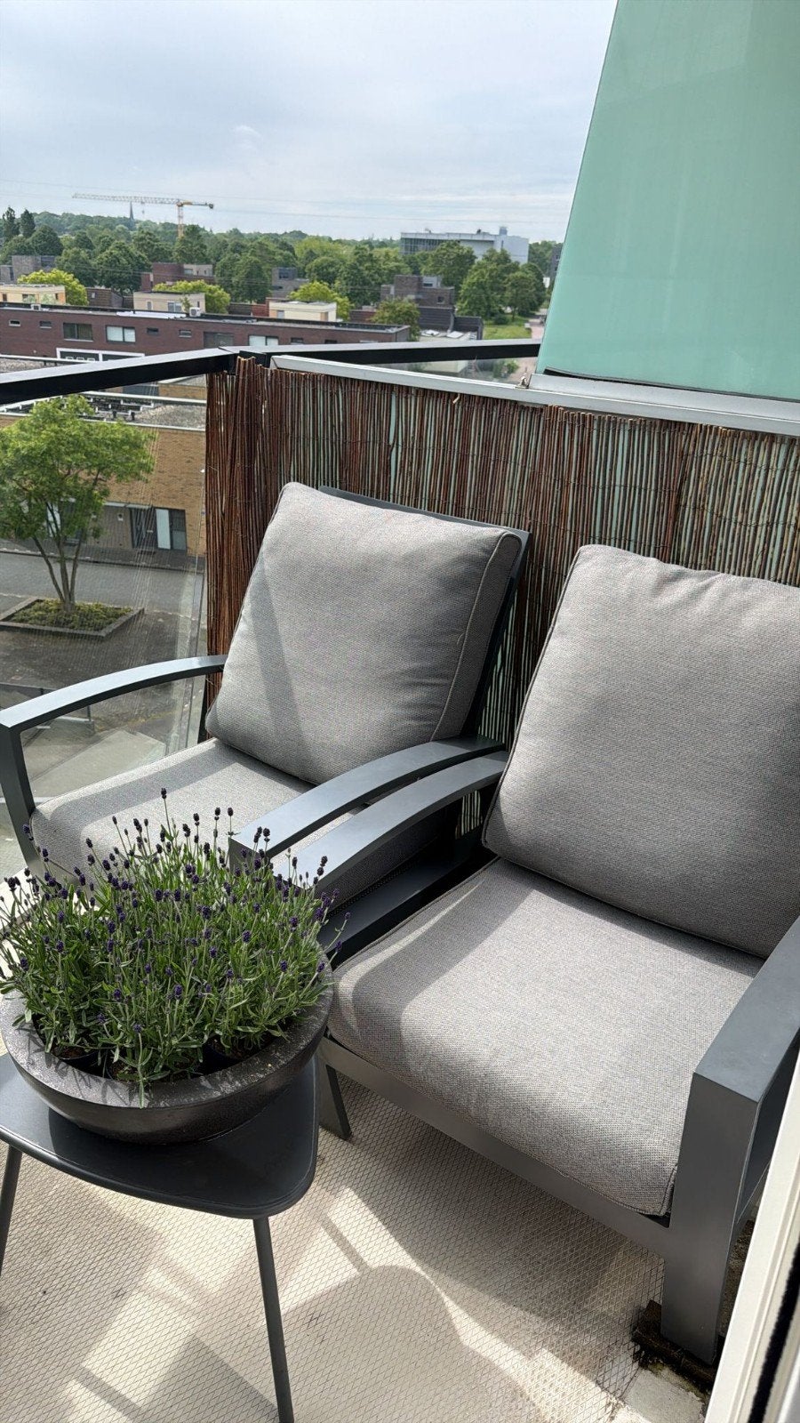 2 stuks  Z.G.A.N tuinstoelen van € 569,00 nu € 149,00 p/stuk, Ophalen, Zo goed als nieuw