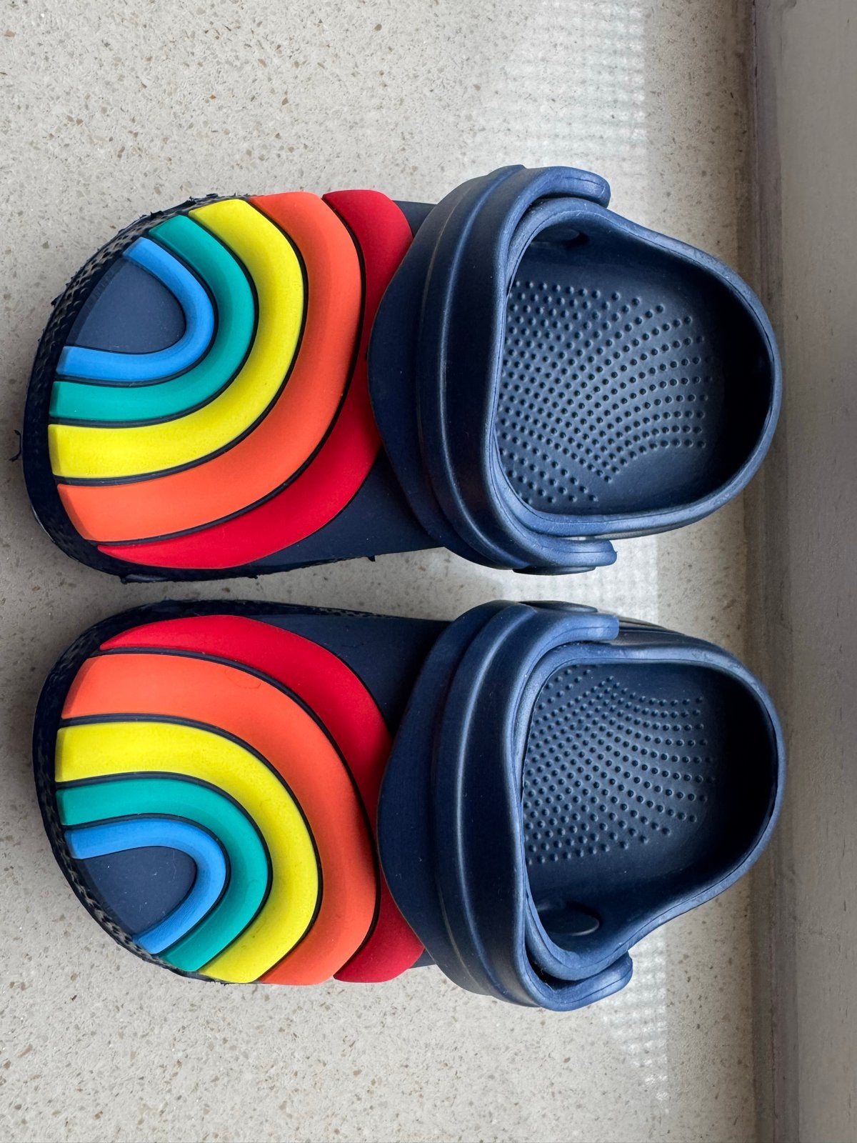 Marks & Spencer Regenboog Klompjes Maat UK 5/EU 22 -Nieuw, Jongen of Meisje, Schoenen, Nieuw, Ophalen of Verzenden