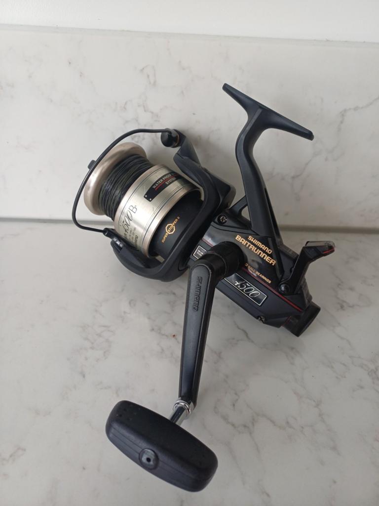 Shimano baitrunner 4500B, Ophalen of Verzenden, Gebruikt, Molen