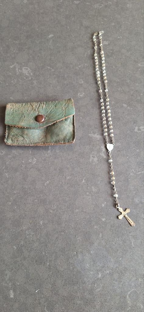 Antieke rozenkrans met leren etui, Ophalen of Verzenden