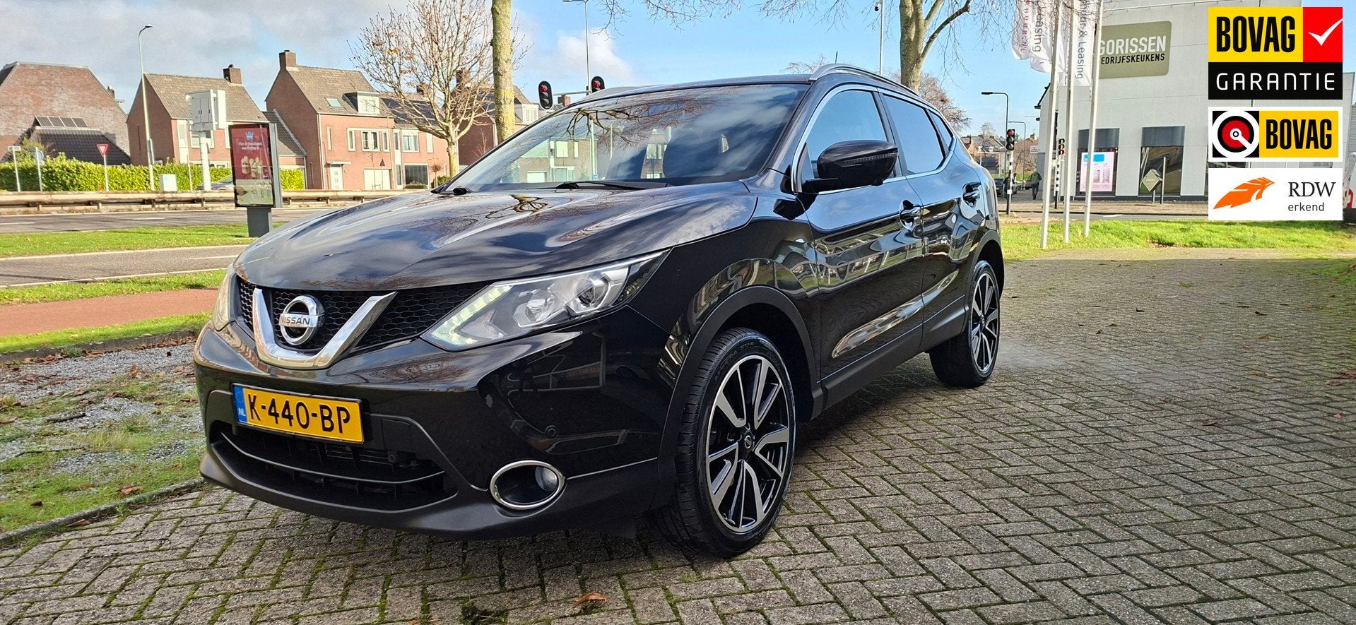 Nissan Qashqai 1.2 Tekna automaat/leder/stoelverwarming/blue, Dealer onderhouden, Gebruikt, 4 cilinders, 116 pk