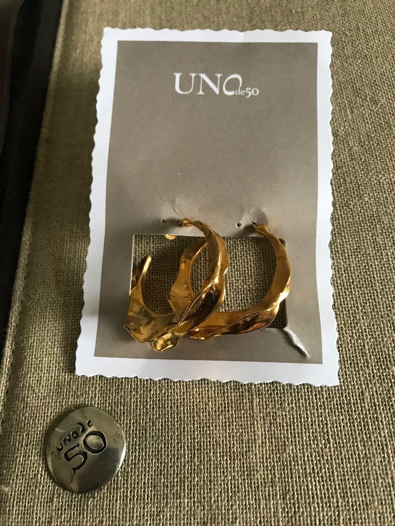 Uno de 50 oorbellen (126)(180,- = 80,-) Swagy gold, Overige materialen, Nieuw, Ophalen of Verzenden, Knopjes of Stekers